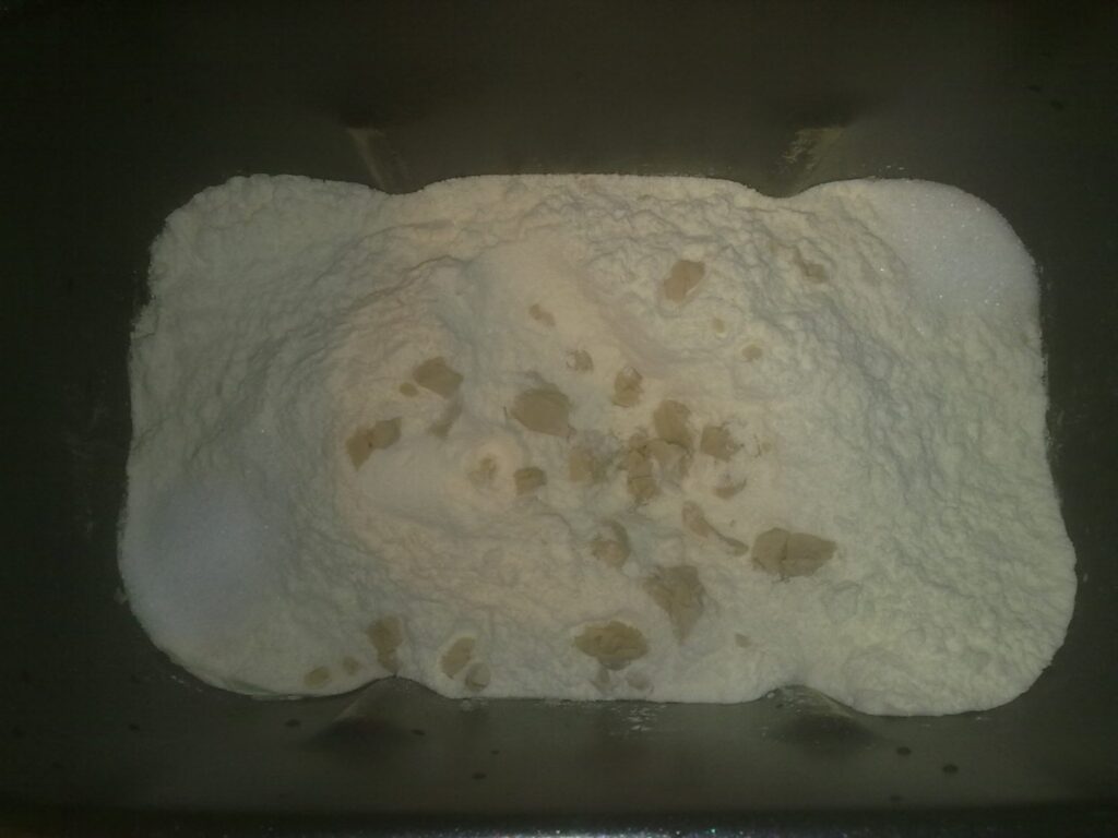 Pane alle patate con la macchina del pane